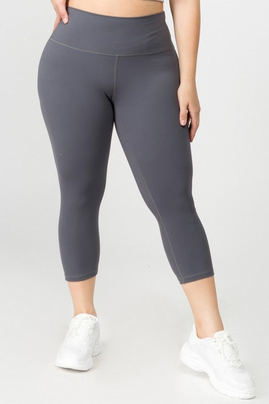 Hi Curvy Plus Size Women Buttery Soft Capri Activewear  Leggings