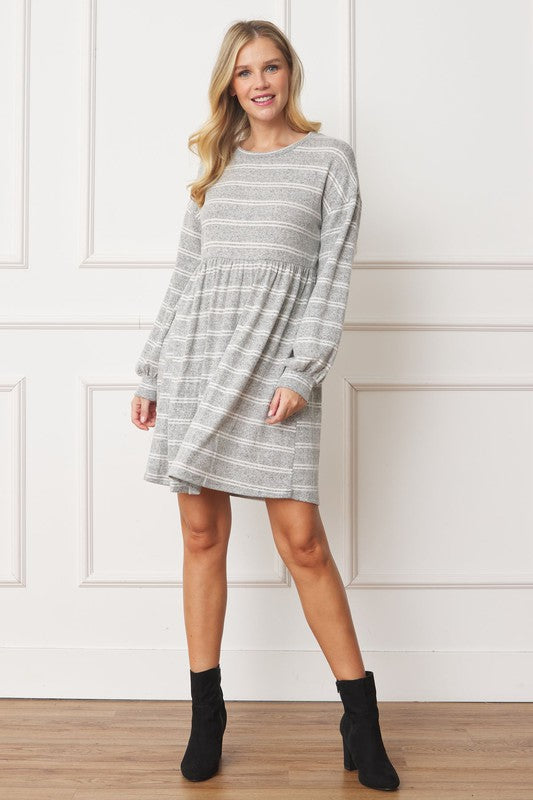 Plus Size Stripe Bishop Sleeve Mini Dress