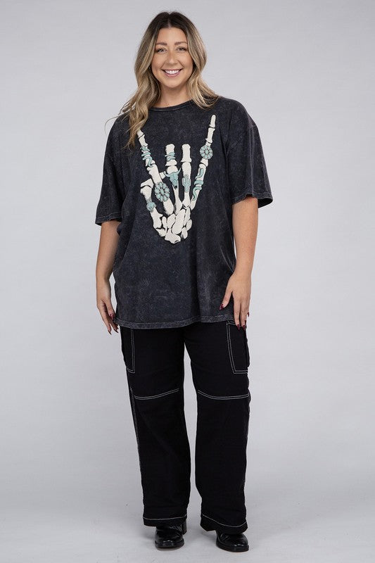 HI Curvy Plus Size Women Skeleton Rock Hand Sign Graphic Top