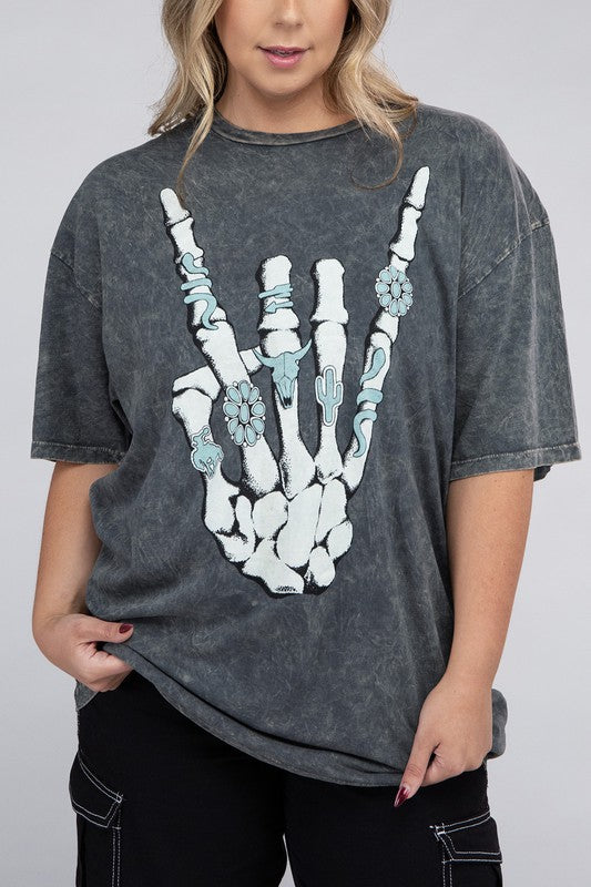 HI Curvy Plus Size Women Skeleton Rock Hand Sign Graphic Top