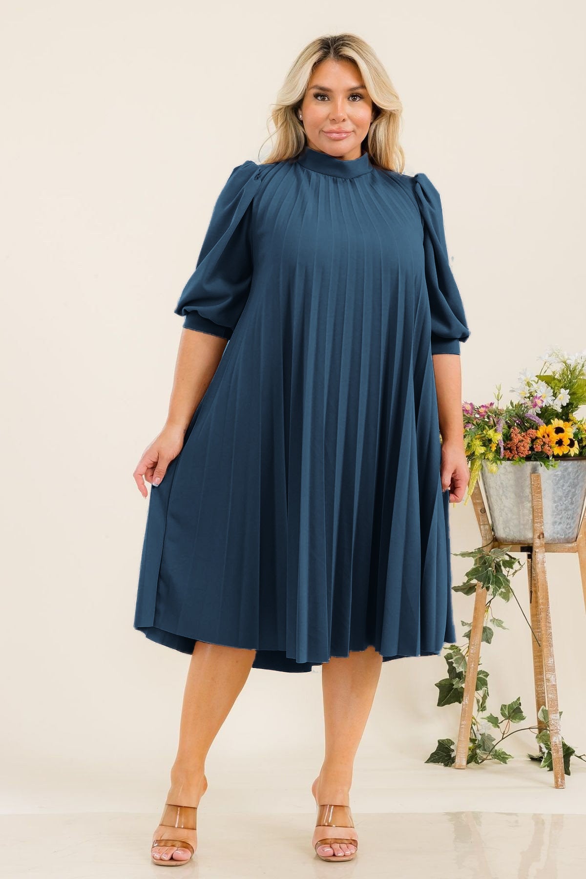 Plus Size Bishop Sleeves Pleated Knee Dress with Bow Tie Back