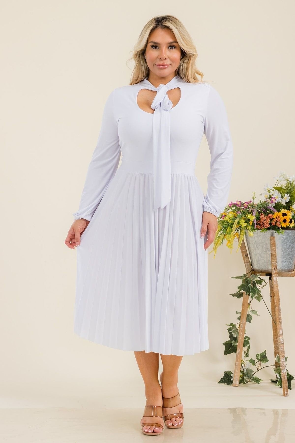 Plus Size Long Sleeves Bow Tie Key Hole Plated Midi Dress