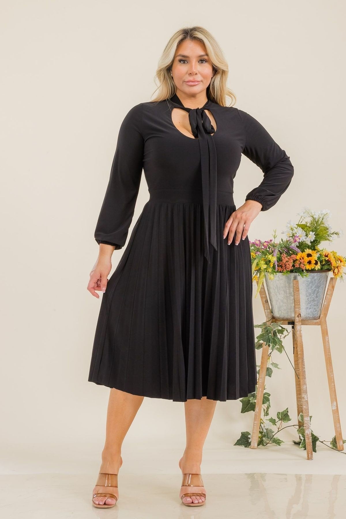 Plus Size Long Sleeves Bow Tie Key Hole Plated Midi Dress