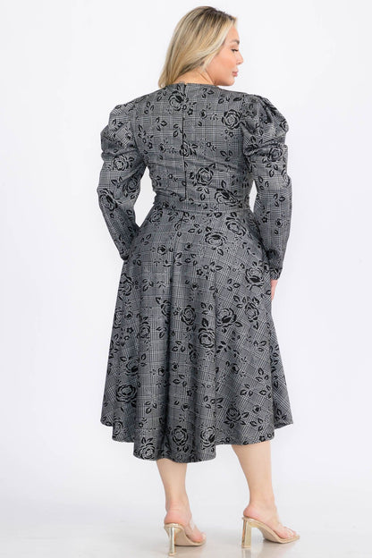 Plus Size Jacquard Smocked Cuff Raglan Sleeves Flare Midi Plated Dress With Belt