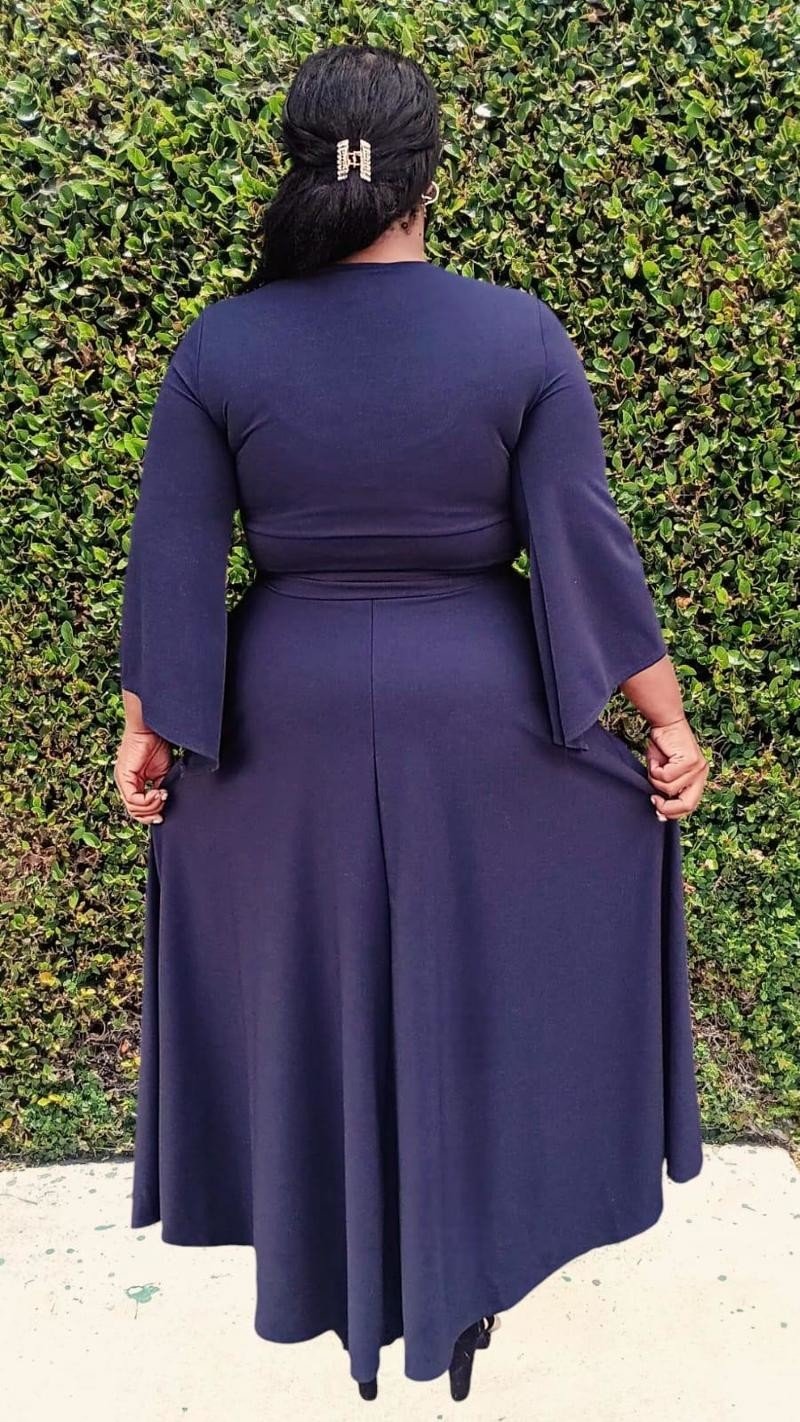 Plus Size Bell Sleeves Round Neck Maxi Flare Dress With Belt and Pockets