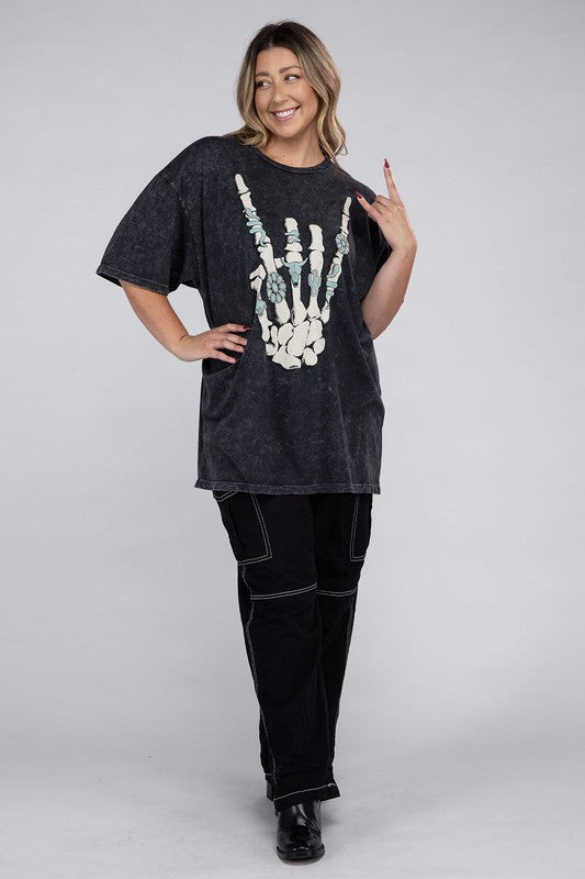 HI Curvy Plus Size Women Skeleton Rock Hand Sign Graphic Top