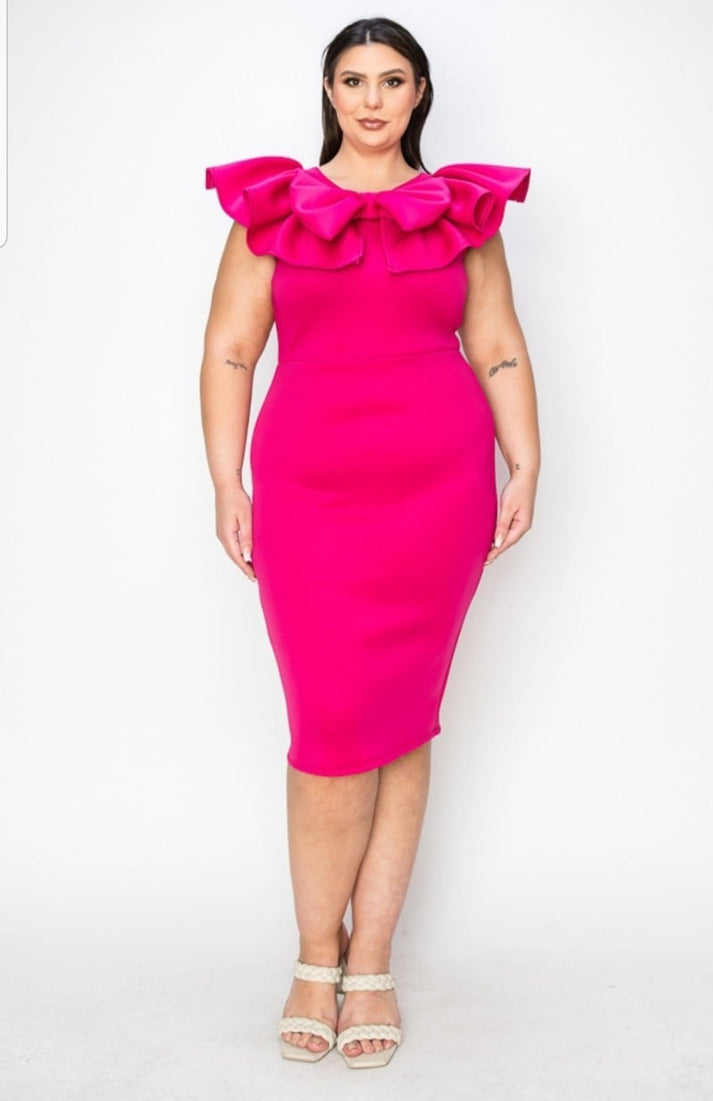 Plus size Ruched waist ruffled sleeveless dress main image 1